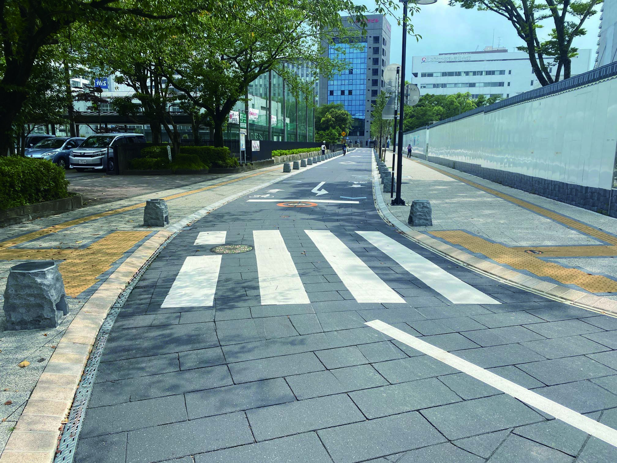 アースタンプ 型押しアスファルト工法による施工事例_コラム画像1